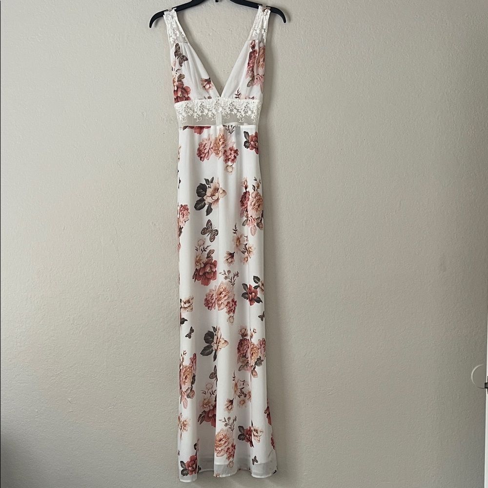 Like New! MAJORELLE Maggie Dress in White Zinnia Maxi in Size S - Picture 3 of 16